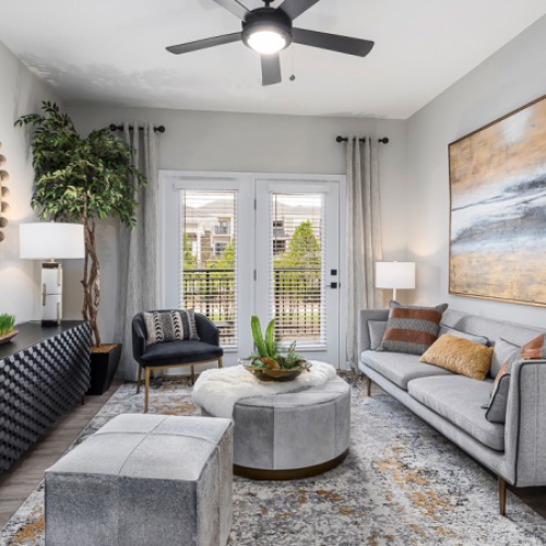 River Oaks Landing Apartments in Garner